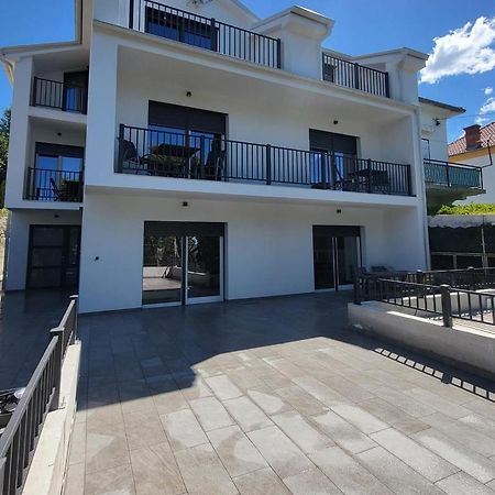 Fantasia del mare apartment&rooms Dramalj Esterno foto