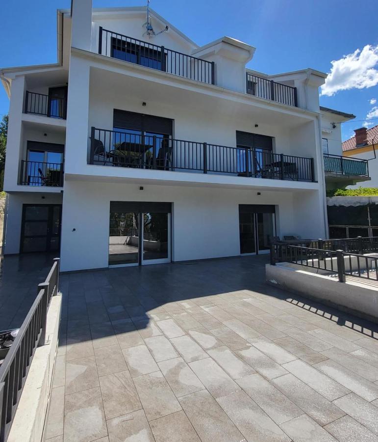 Fantasia del mare apartment&rooms Dramalj Esterno foto