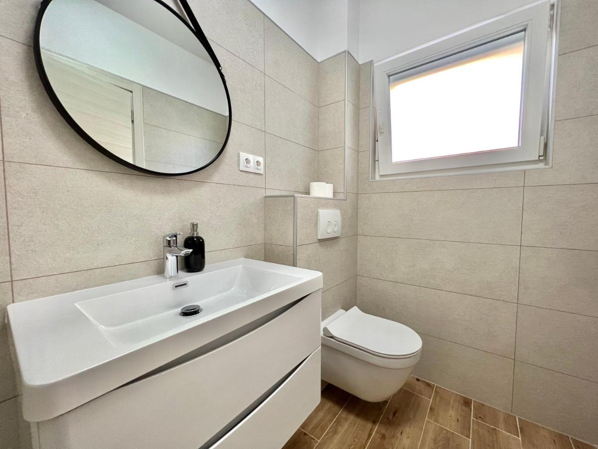 Fantasia del mare apartment&rooms Dramalj Esterno foto