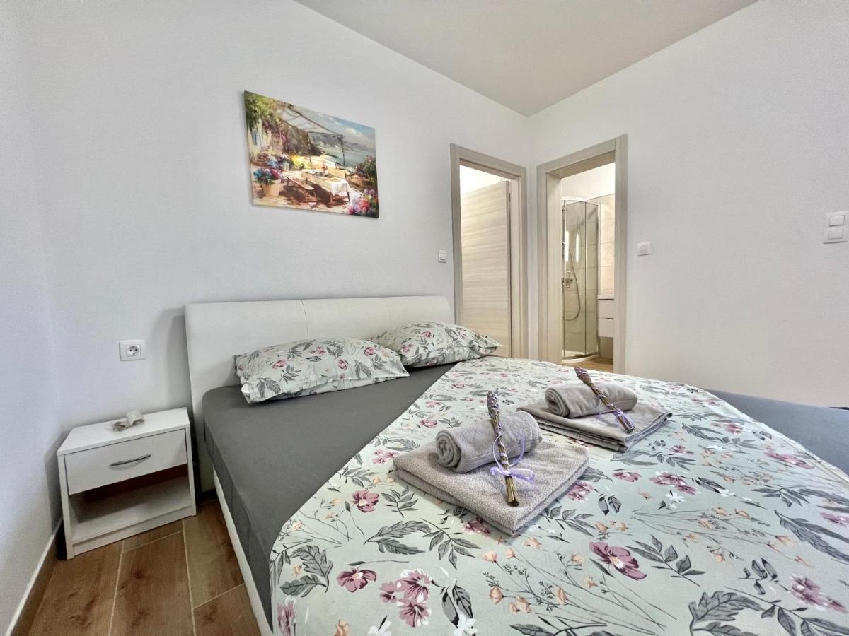 Fantasia del mare apartment&rooms Dramalj Esterno foto